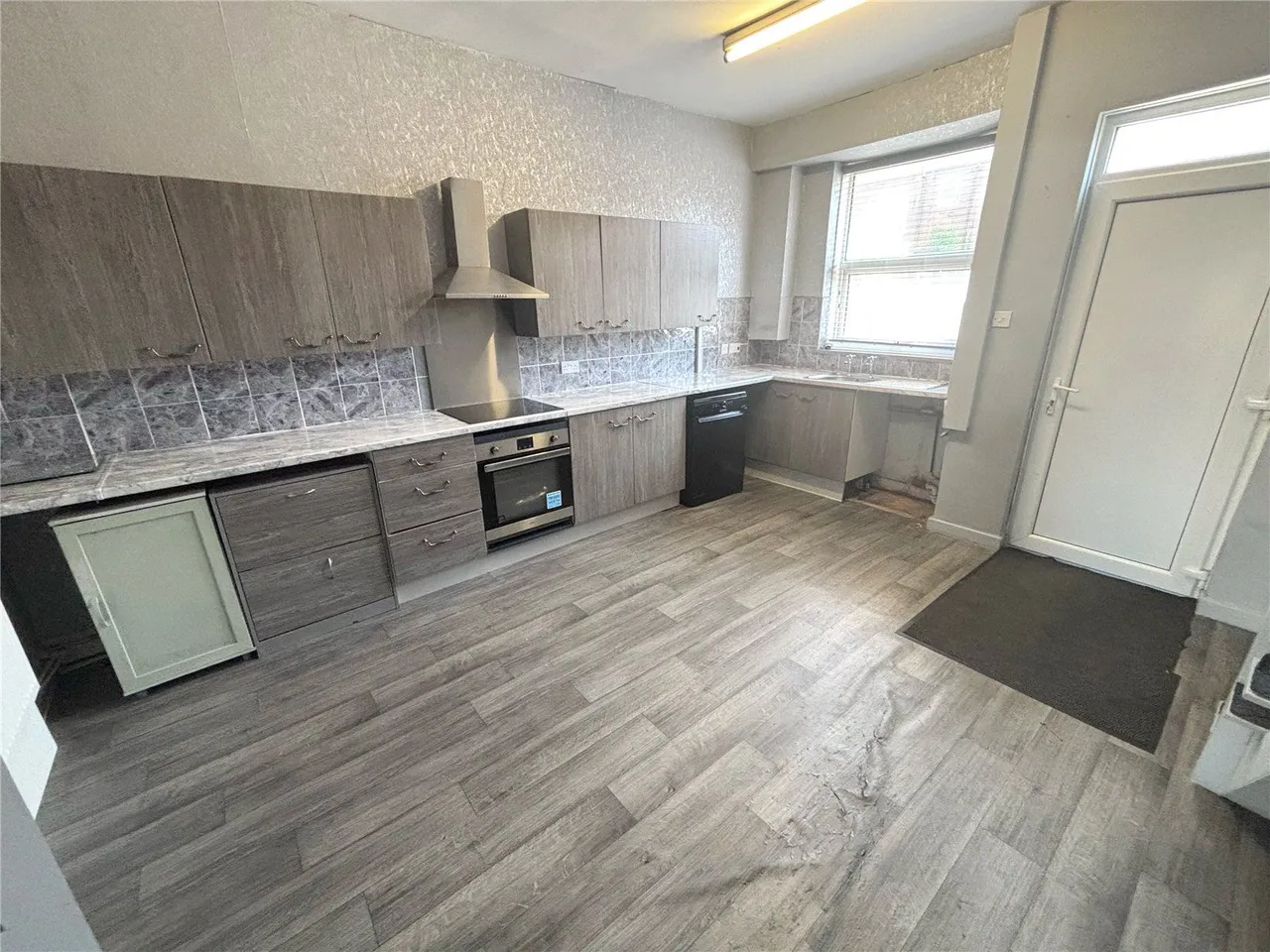 Hilton Fold Lane, Middleton, M24, photo 4