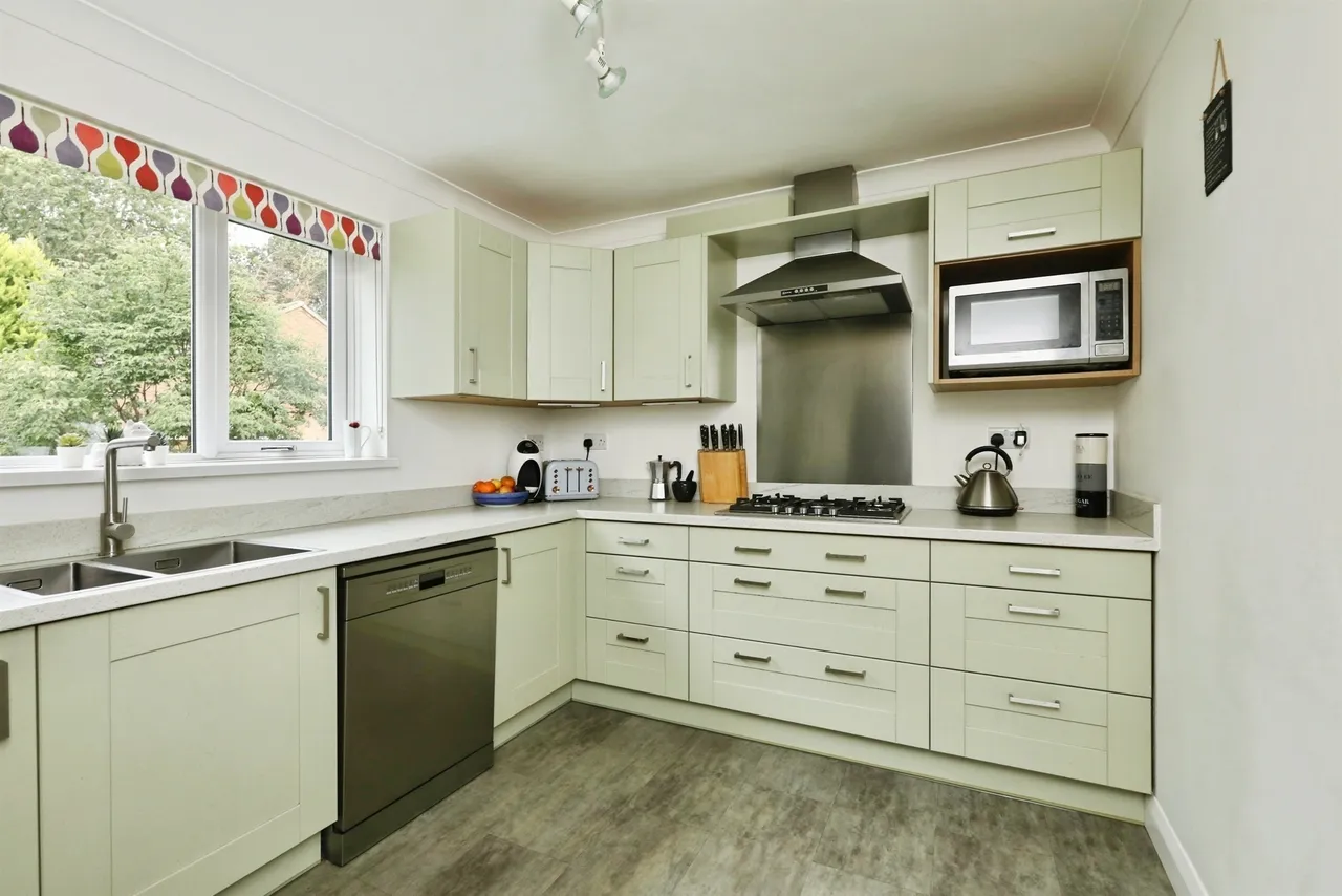 Church Fields Road, Rossington, DN11, photo 5