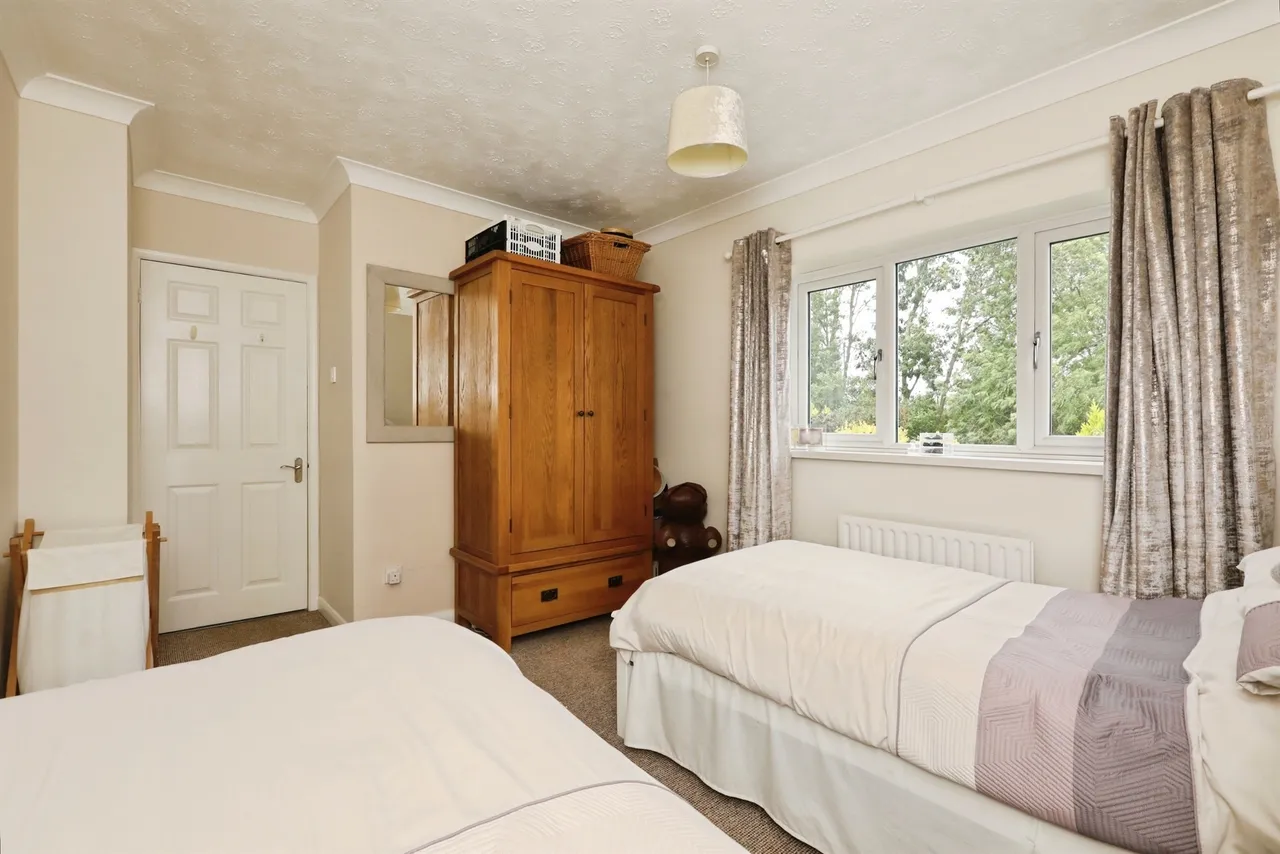 Church Fields Road, Rossington, DN11, photo 12