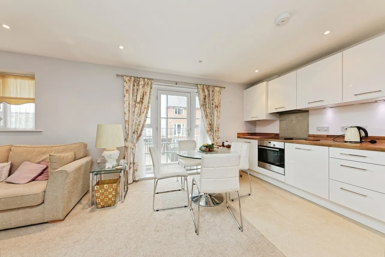 Westwood Drive, Canterbury, Kent, CT2, photo 8
