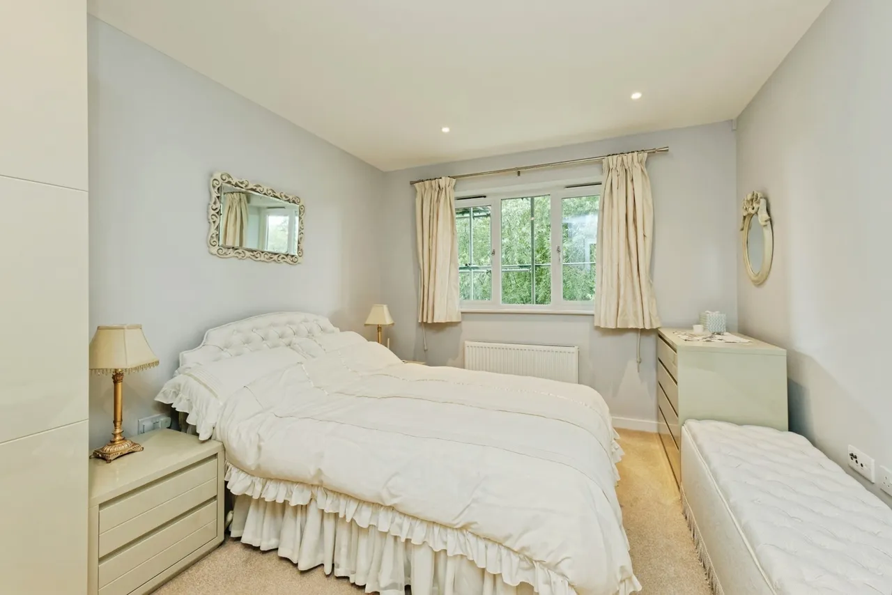 Westwood Drive, Canterbury, Kent, CT2, photo 10