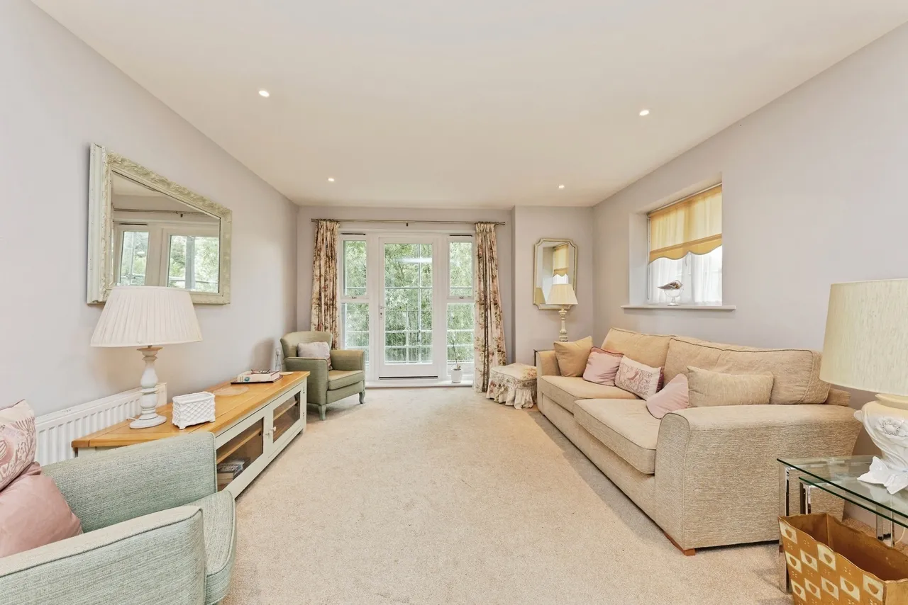 Westwood Drive, Canterbury, Kent, CT2, photo 5