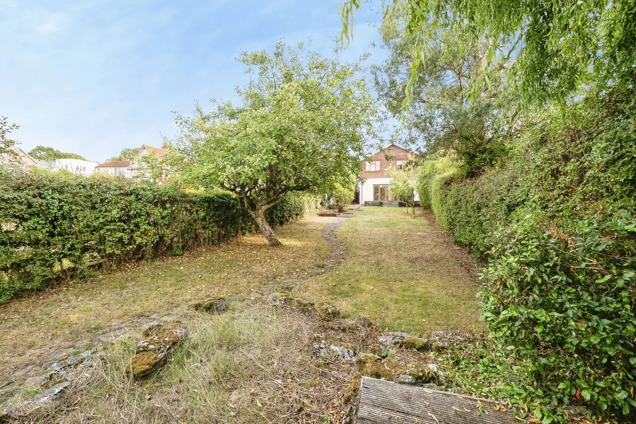 Manor Road, Lambourne End, RM4, photo 6