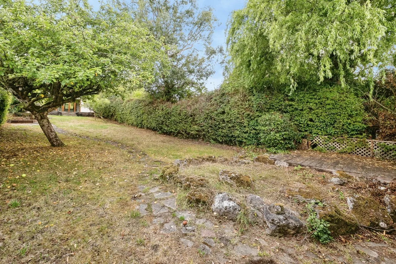 Manor Road, Lambourne End, RM4, photo 10