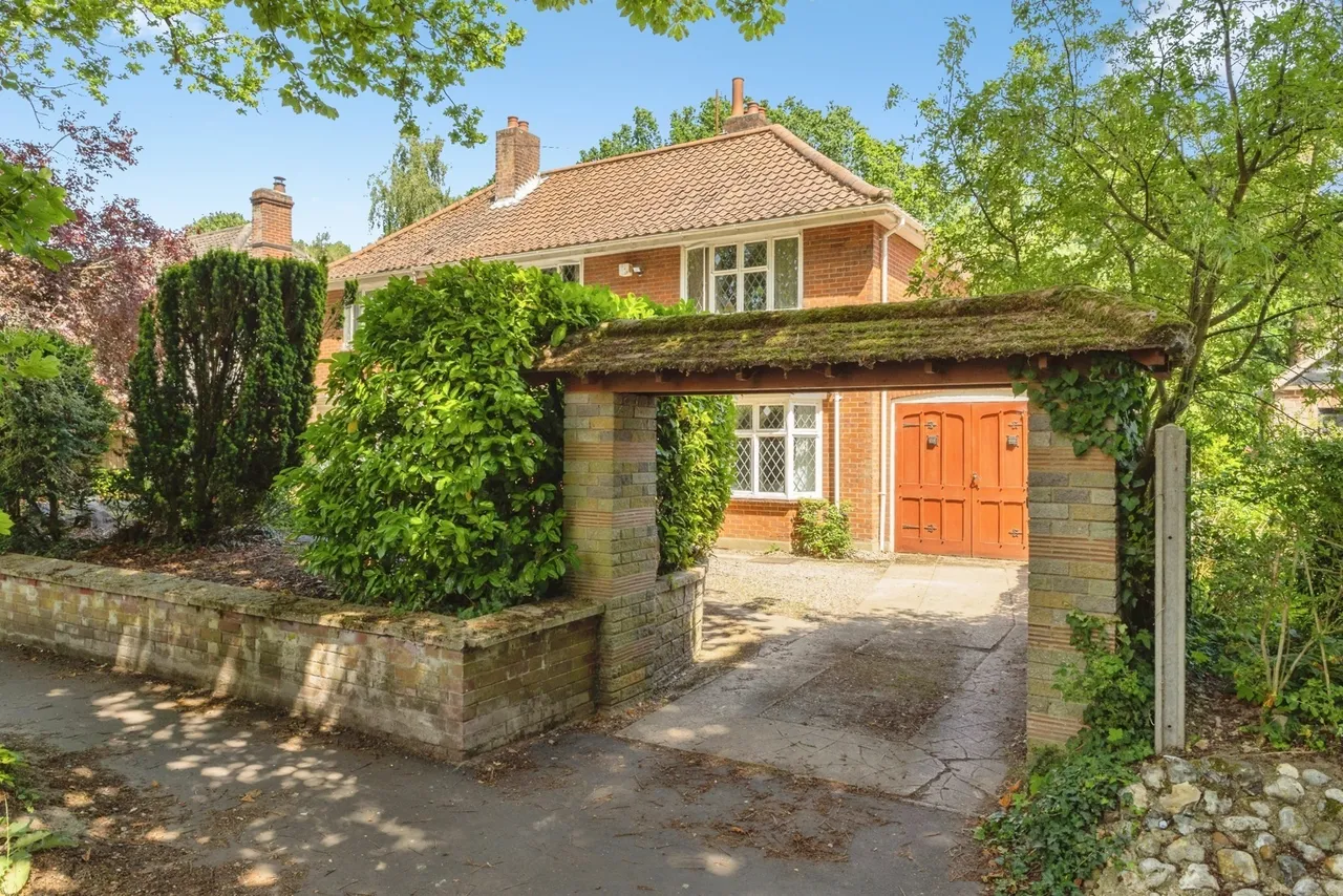 Wellesley Avenue South, Norwich, Norfolk, NR1, photo 3