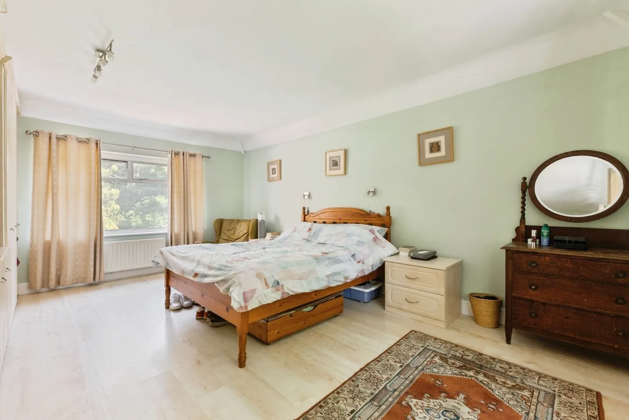 Wellesley Avenue South, Norwich, Norfolk, NR1, photo 13