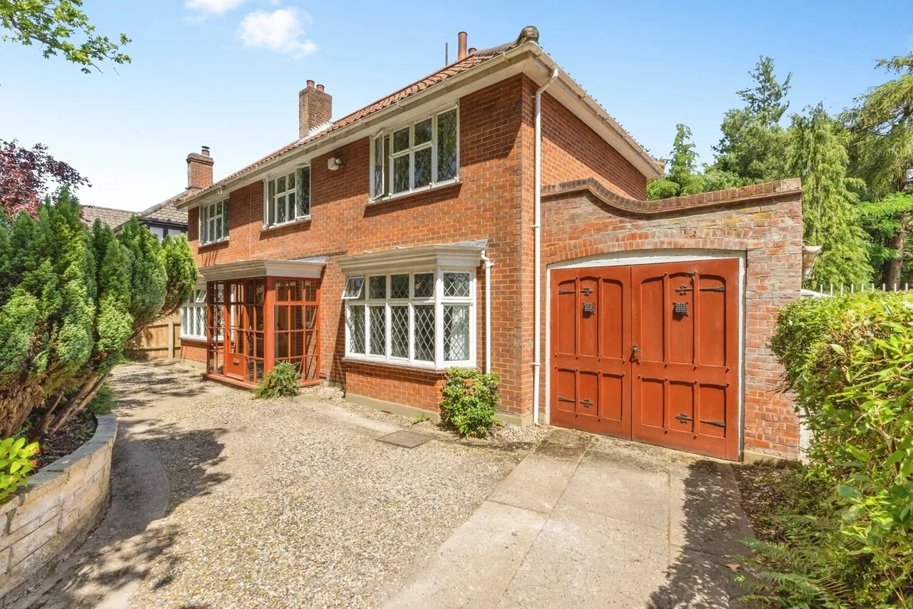 Wellesley Avenue South, Norwich, Norfolk, NR1, photo 2