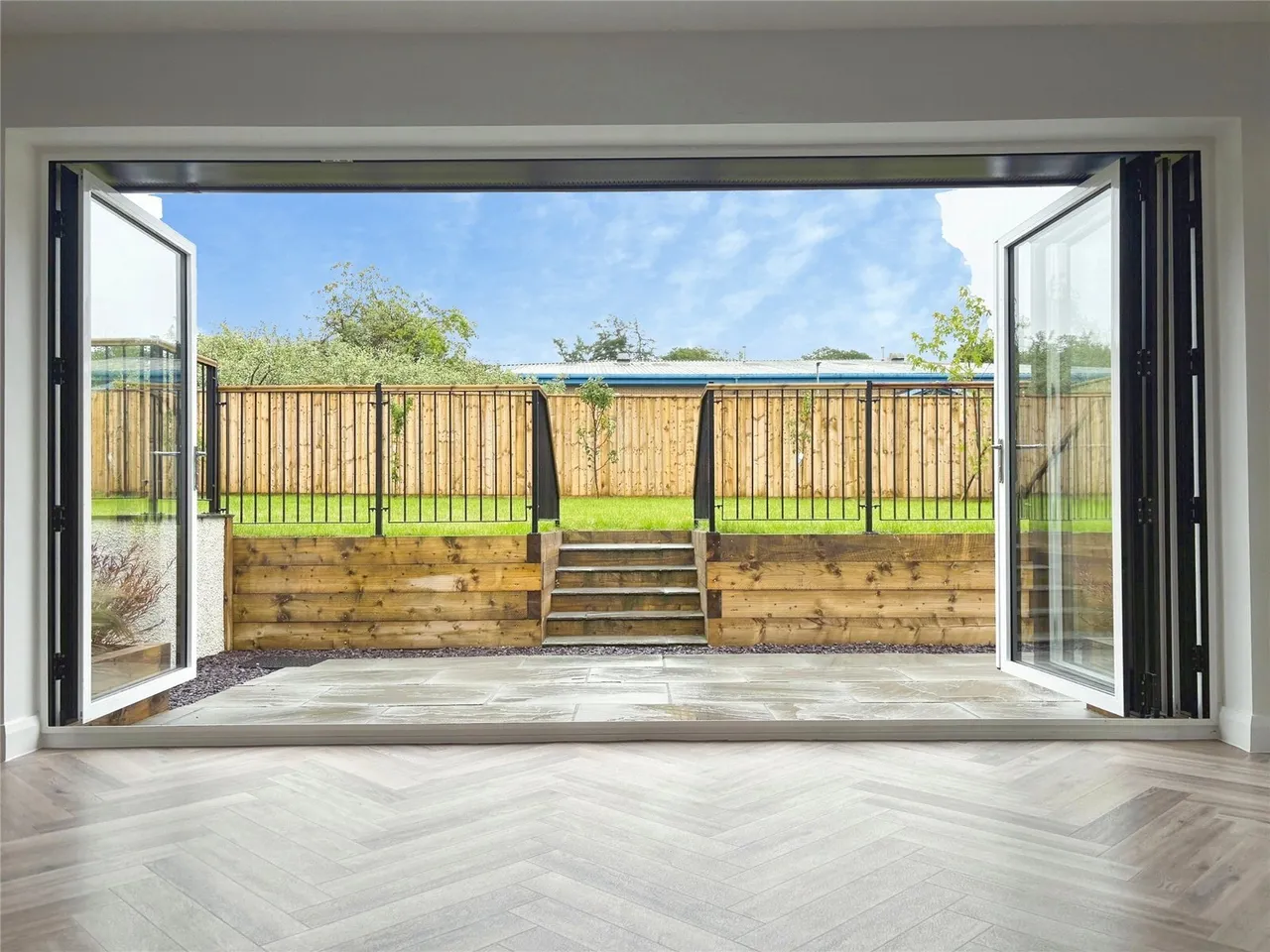 Cwrt Cwmdulais, Seven Sisters, SA10, photo 2