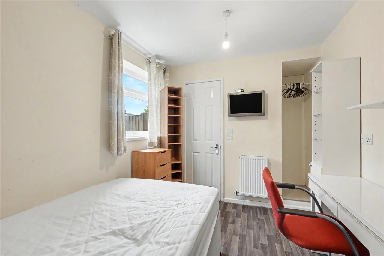 Myrtle Grove, Beeston, NG9, photo 8