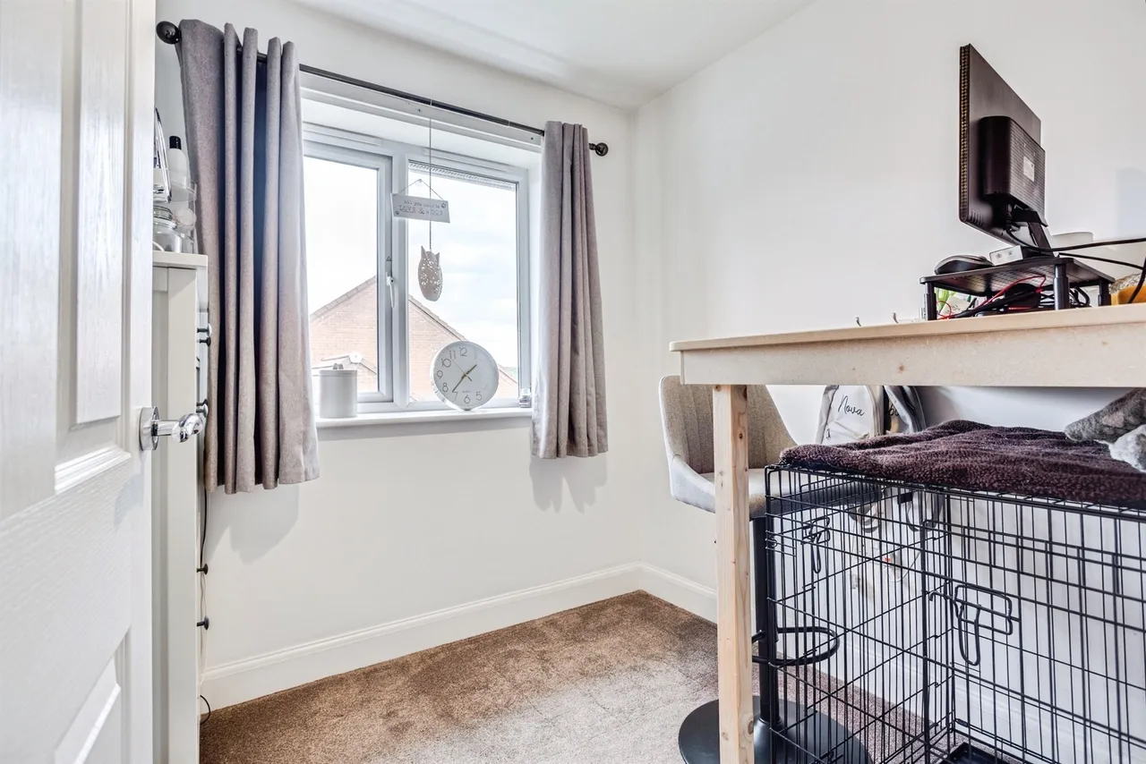 Burkwood Drive, Wakefield, WF1, photo 14