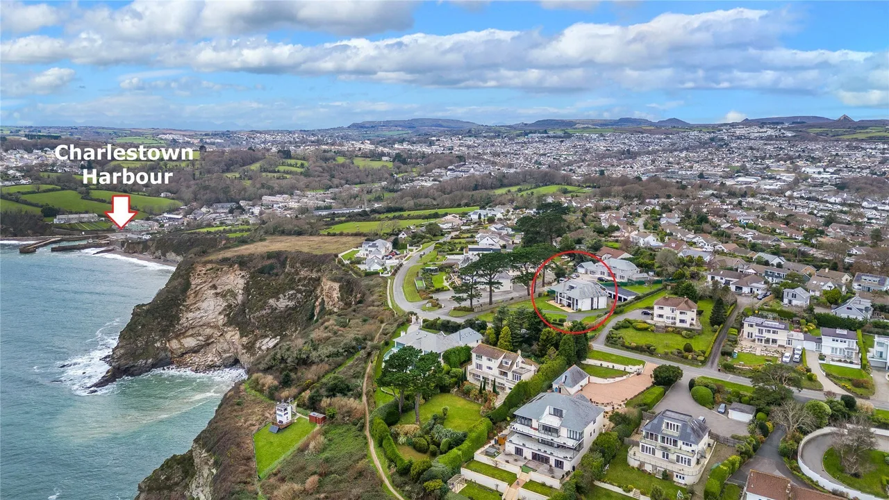 Sea Road, Carlyon Bay, PL25, photo 17