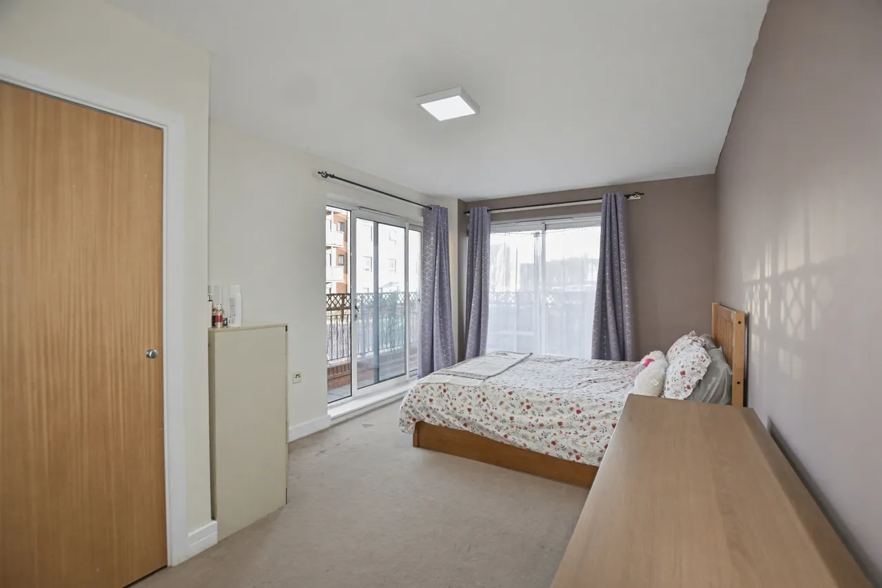 Oakwood Close, London, photo 7