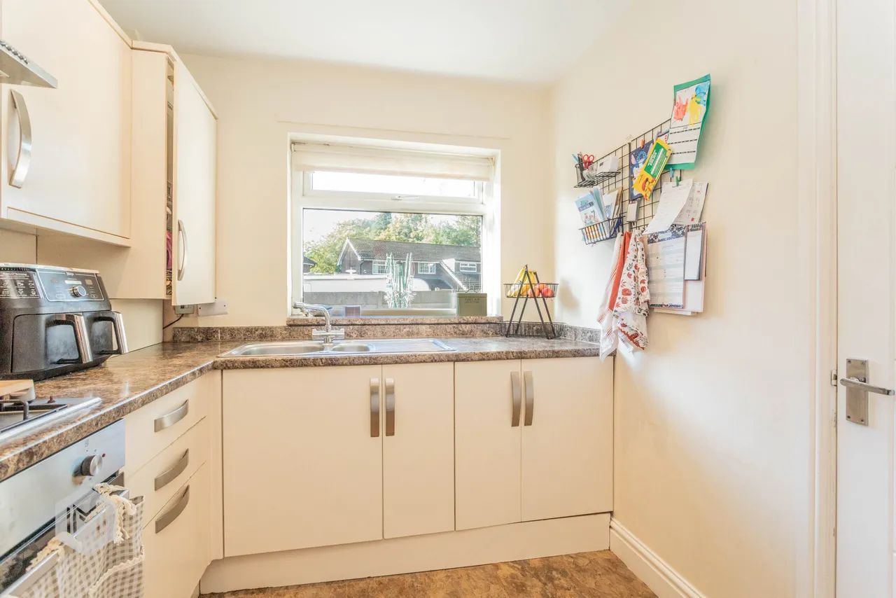 Caldwell Avenue, Tyldesley, M29, photo 11