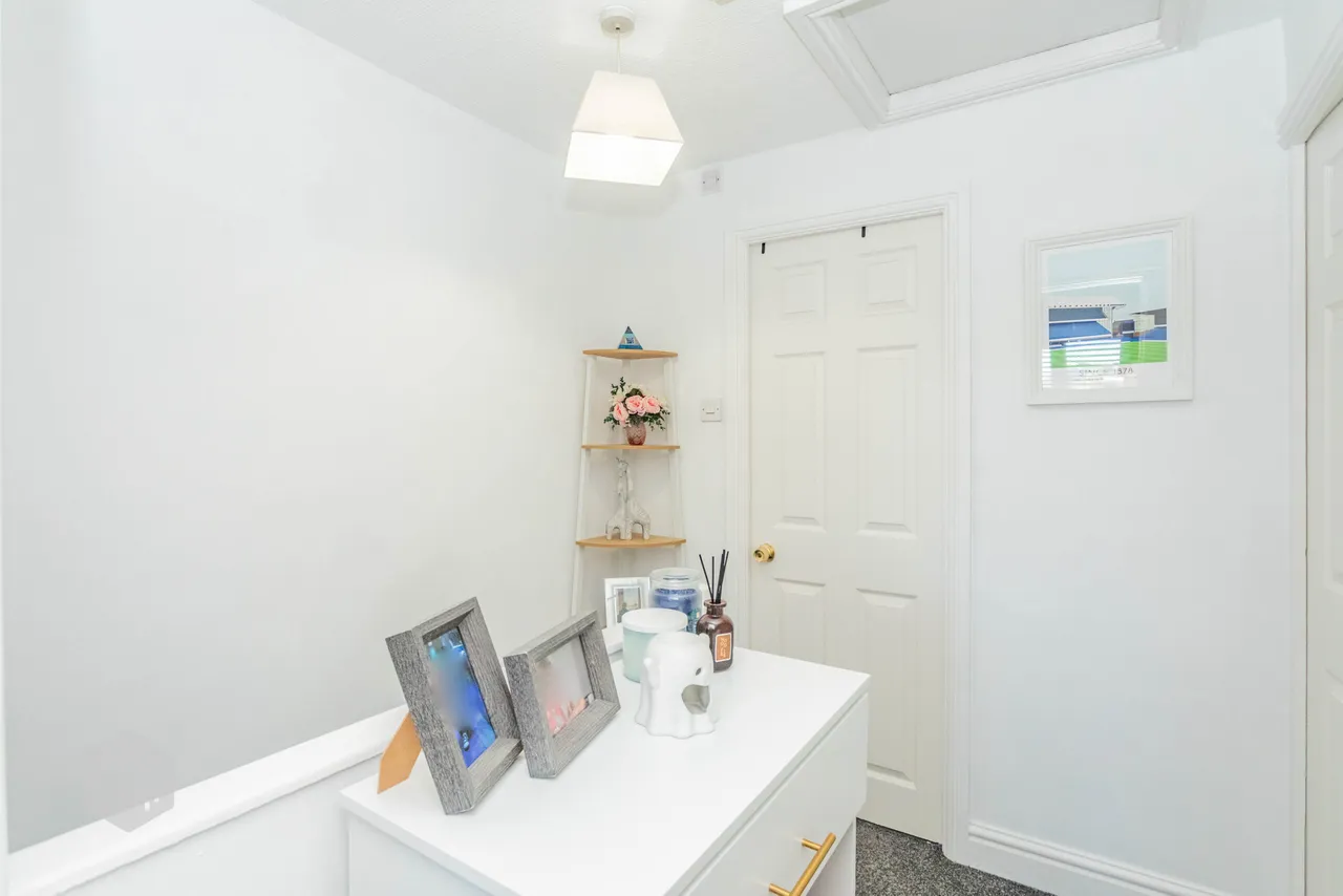 Caldwell Avenue, Tyldesley, M29, photo 23