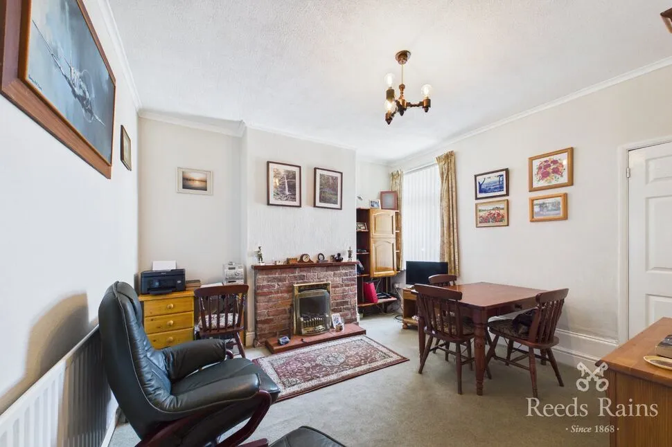 Shireoaks Common, Shireoaks, S81, photo 4