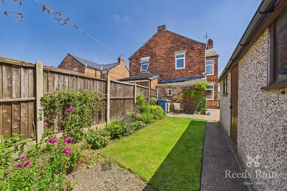 Shireoaks Common, Shireoaks, S81, photo 2