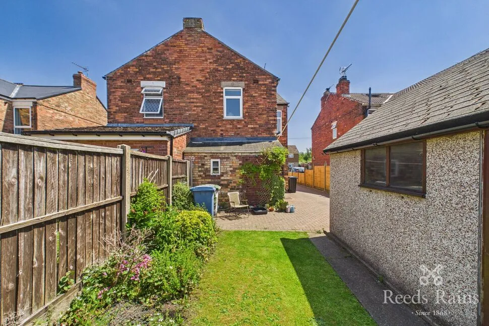 Shireoaks Common, Shireoaks, S81, photo 17
