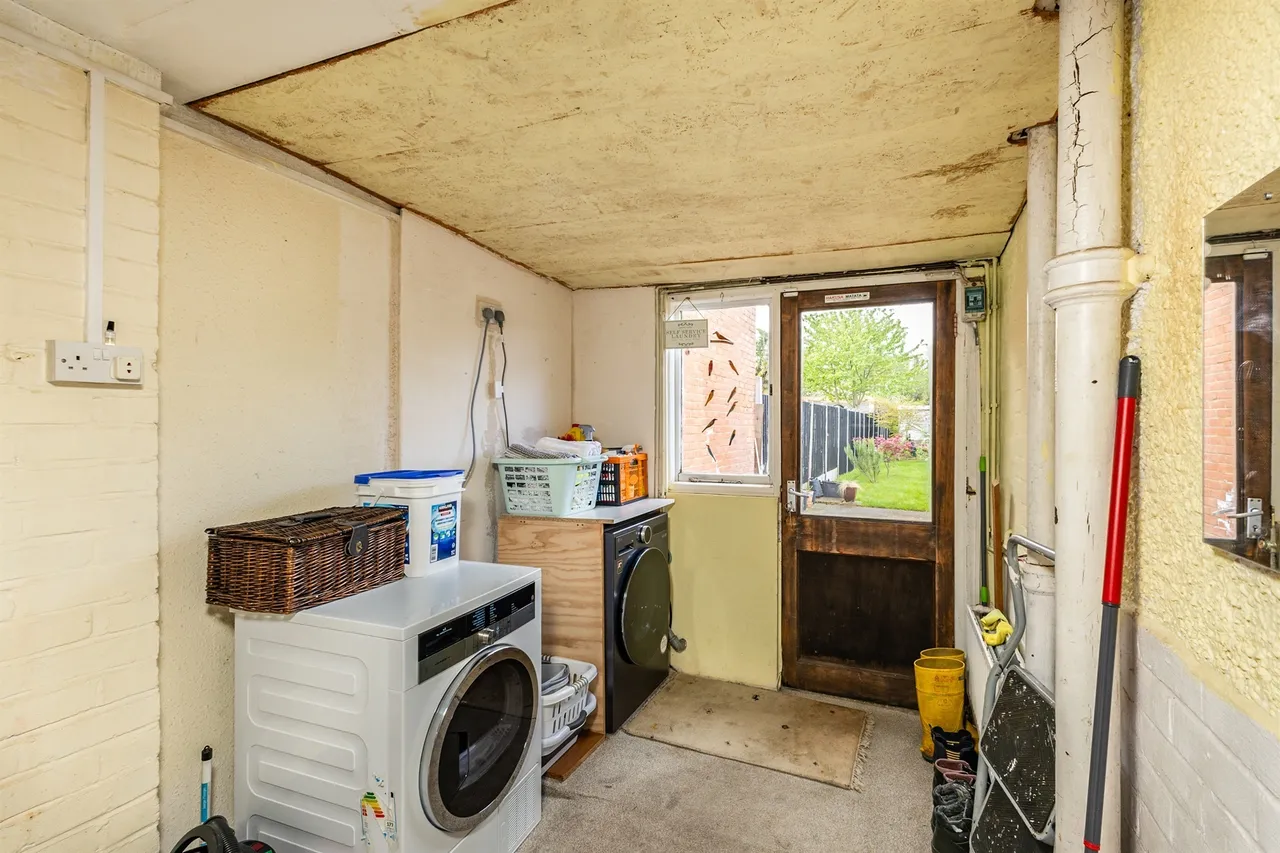 Milton Road, Earley, Reading, photo 11
