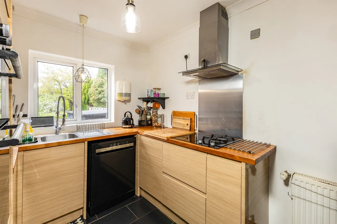 Milton Road, Earley, Reading, photo 3