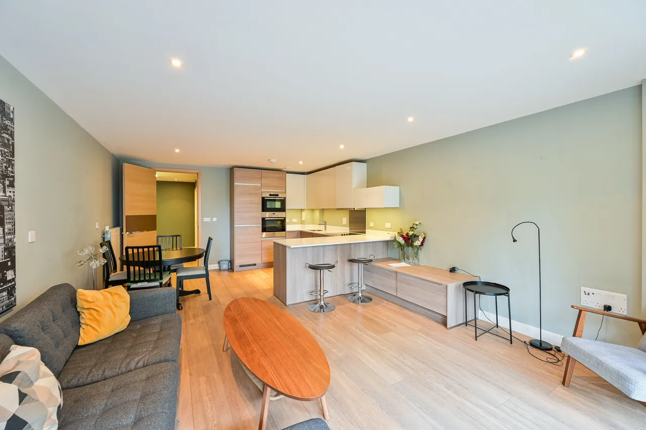 London, SE16, photo 24
