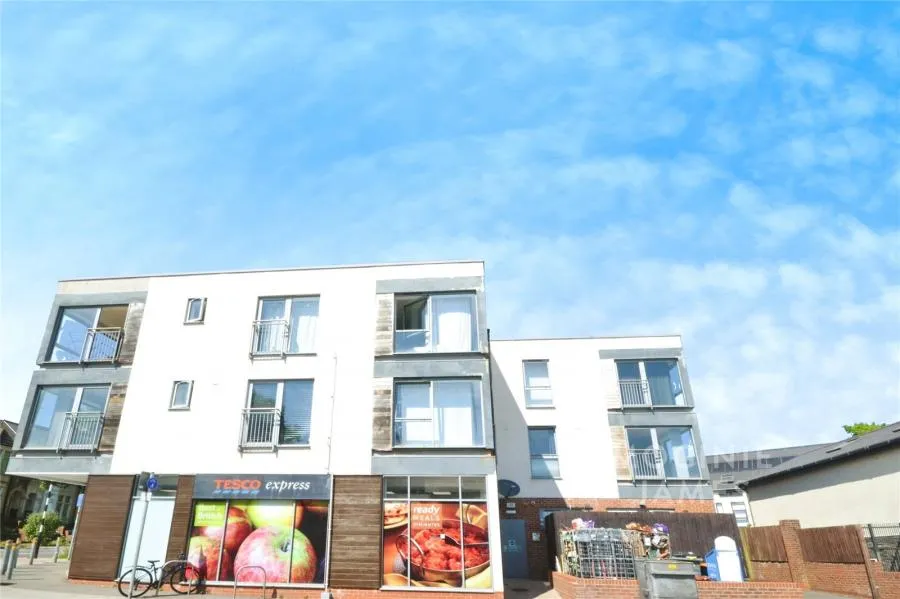 1 bed flat for sale, Cathays Terrace, Cardiff, CF24