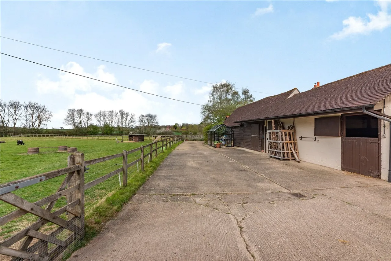 Row Lane, Dunsden, RG4, photo 4