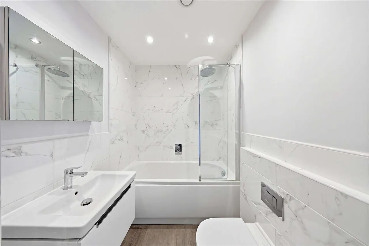 Lawrence Road, Altrincham, Greater Manchester, WA14 4RE, photo 9