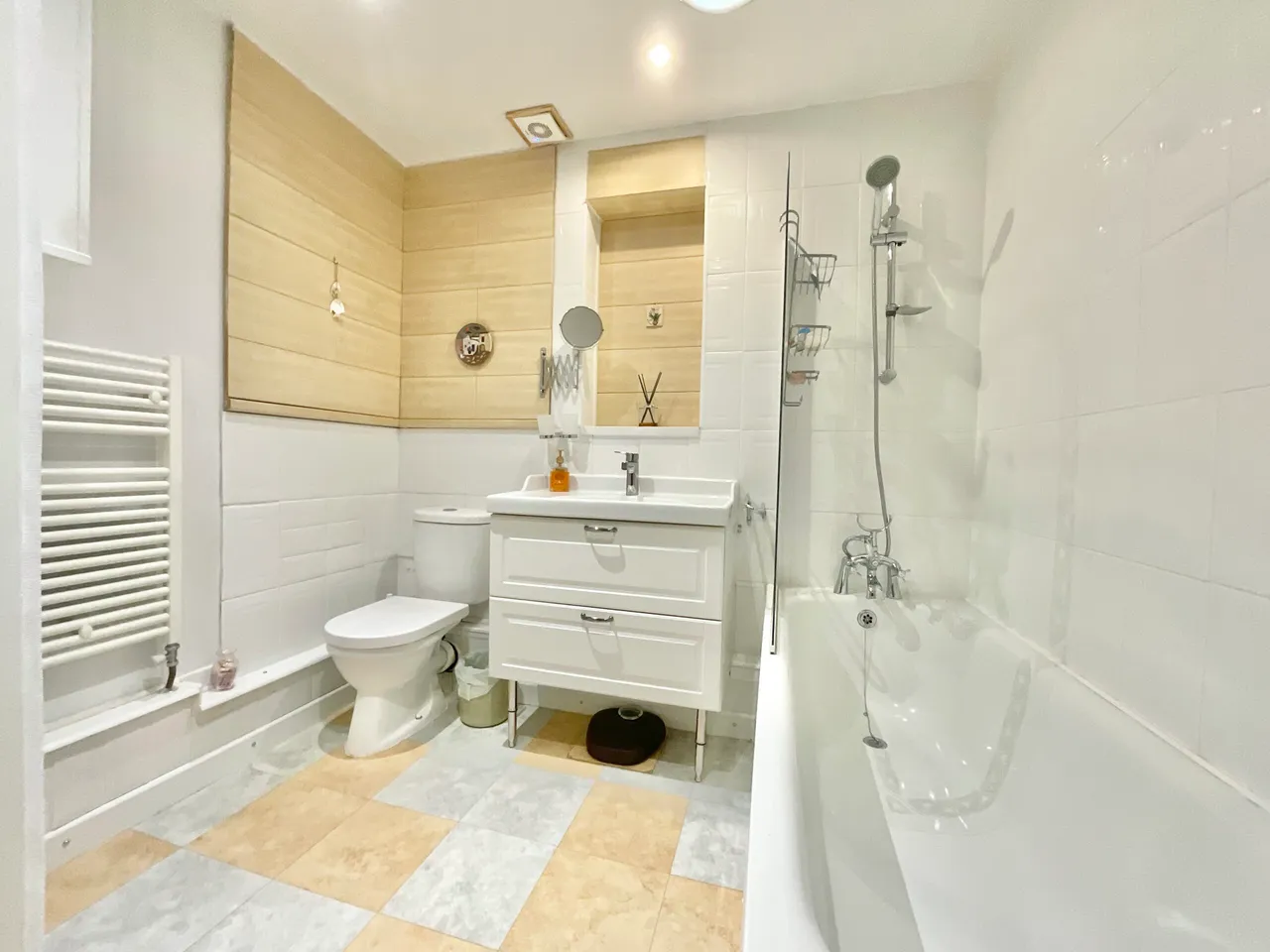 Derwent Drive, Loggerheads, TF9, photo 23