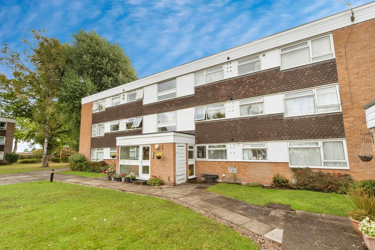 3 bed flat for sale, Northdown Road, Solihull, B91
