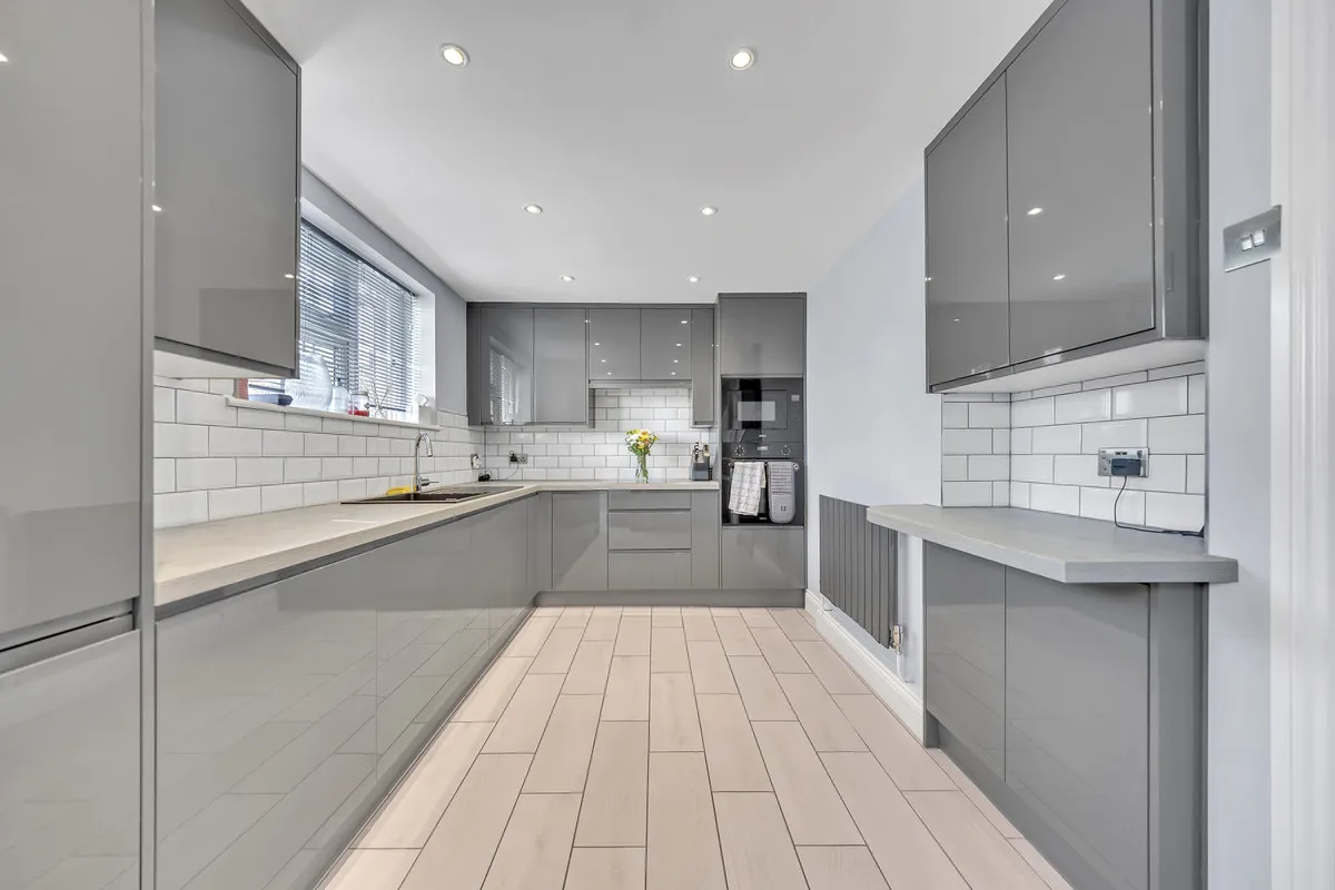 Paines Brook Way, Romford, RM3 9JP, photo 9