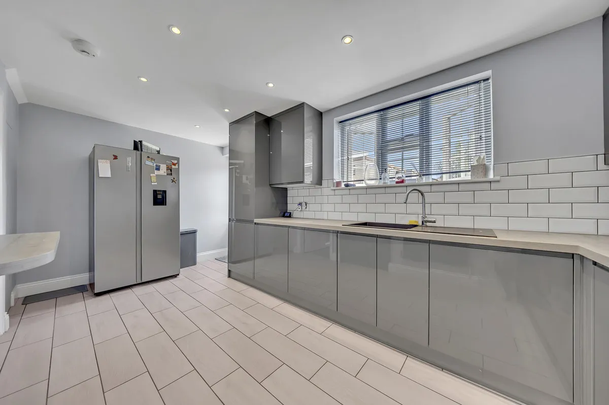 Paines Brook Way, Romford, RM3 9JP, photo 8