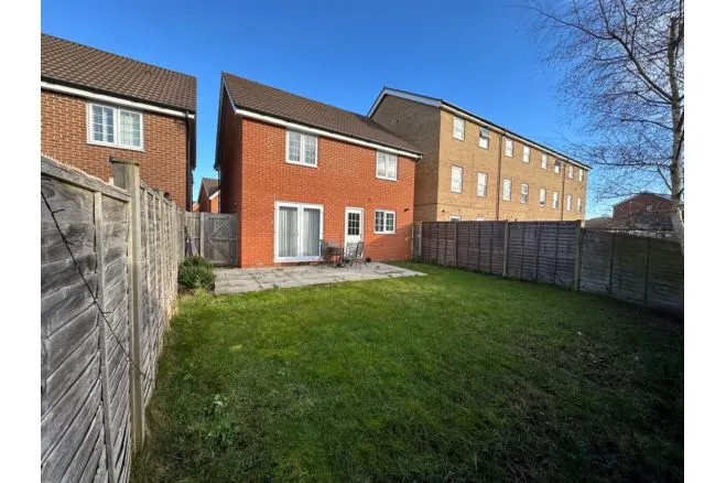 Bradley Drive, Grantham, NG31, photo 22