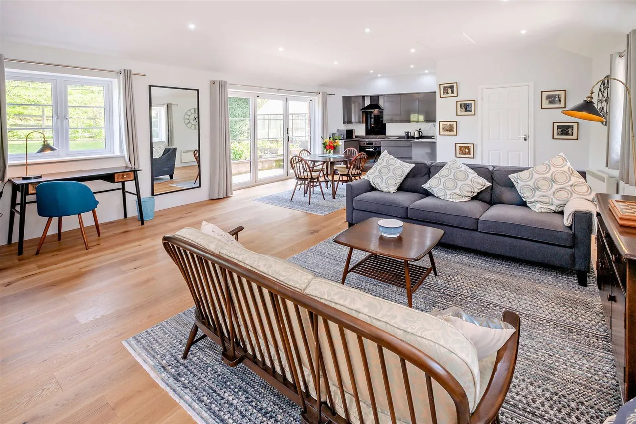 Combe St. Nicholas, Chard, TA20, photo 13