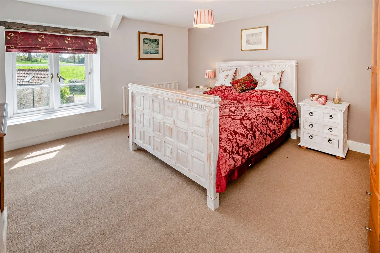 Combe St. Nicholas, Chard, TA20, photo 9