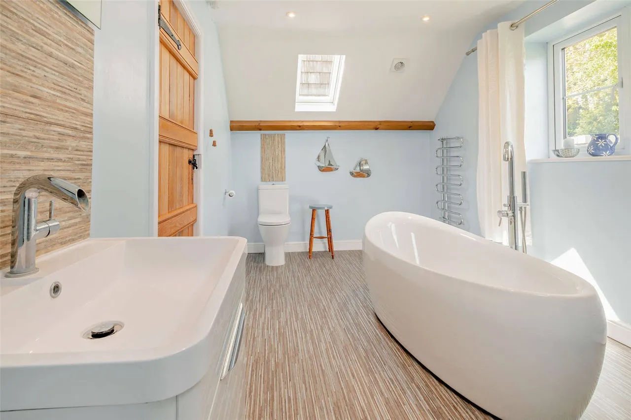 Combe St. Nicholas, Chard, TA20, photo 11