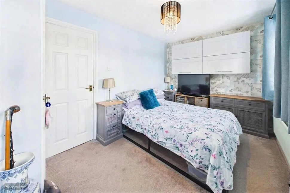 Bath Road, Kettering, NN16, photo 9