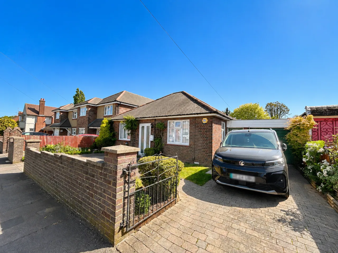 3 bed house for sale, The Avenue, Luton