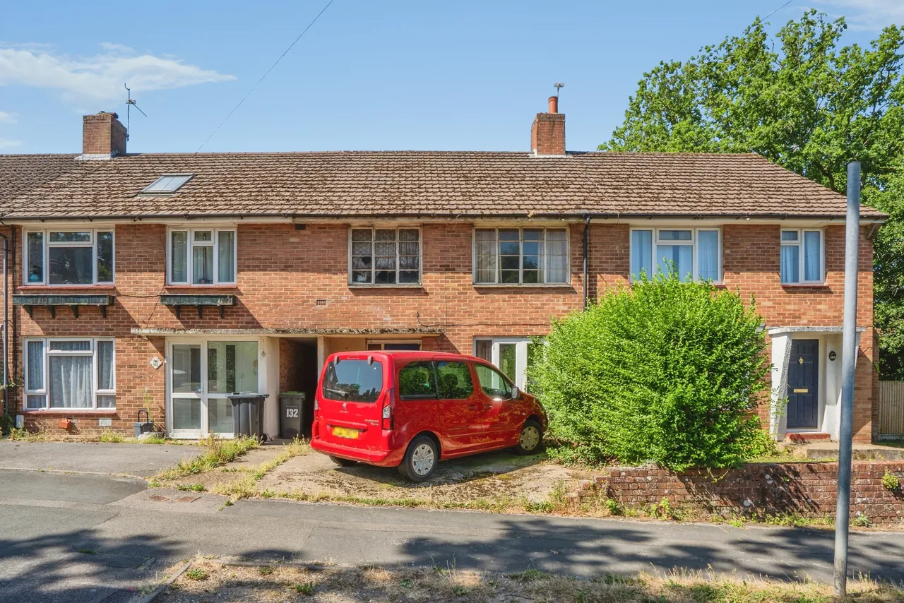 Stakes Hill Road, Waterlooville, PO7, photo 2