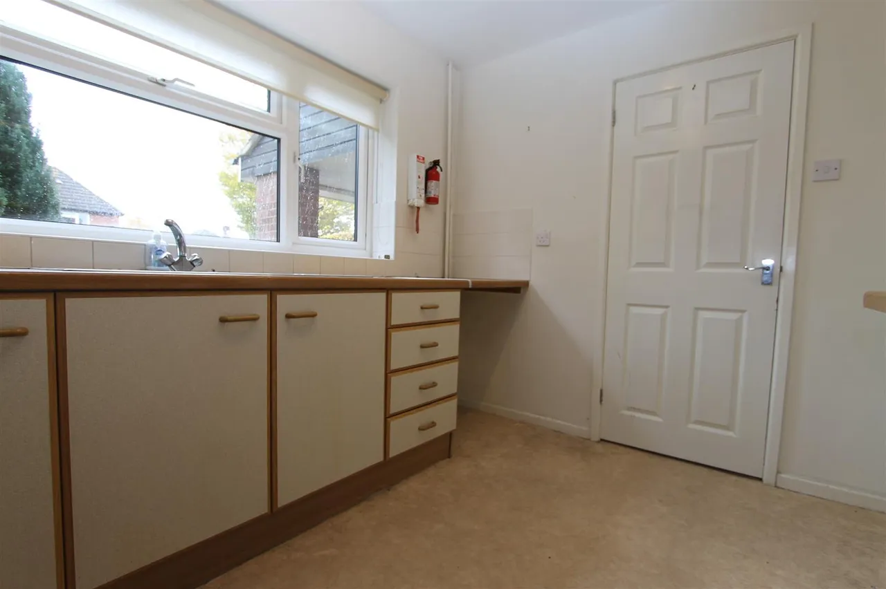 Linden Avenue, Kidderminster, photo 5