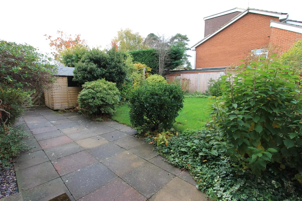 Linden Avenue, Kidderminster, photo 22