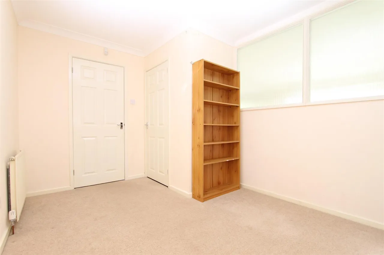 Linden Avenue, Kidderminster, photo 9