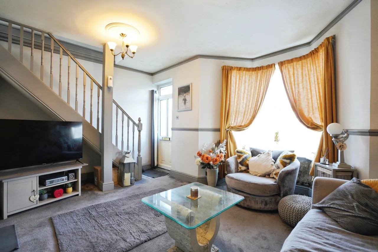 Barncoose Terrace, Redruth, TR15, photo 3