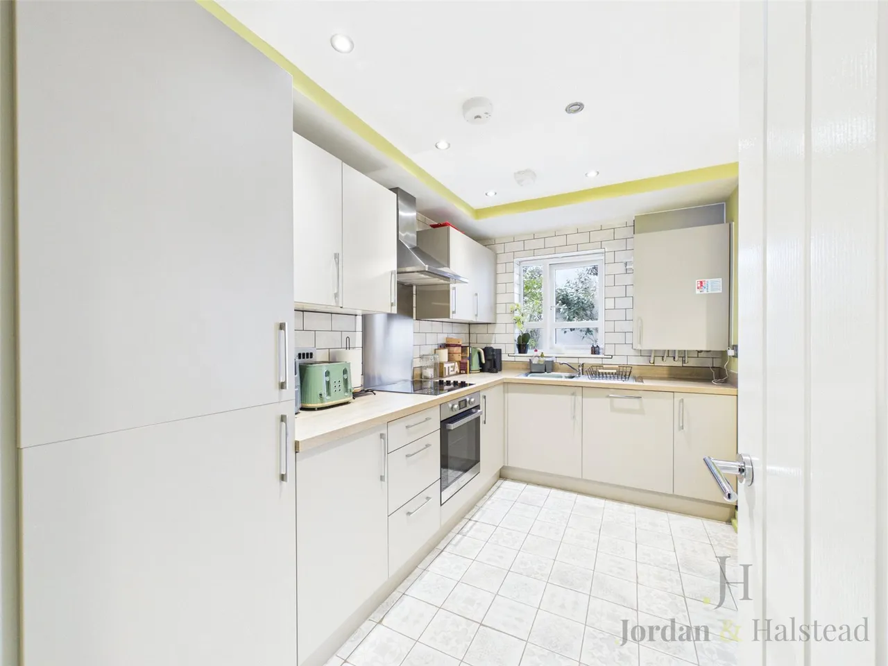 Charles Street, Chester, Cheshire, CH1 3DS, photo 2