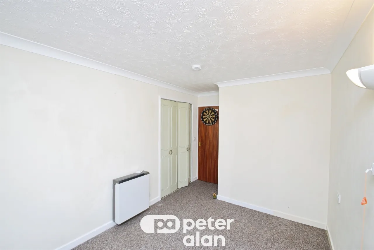 St. Helens Road, Swansea, SA1, photo 10