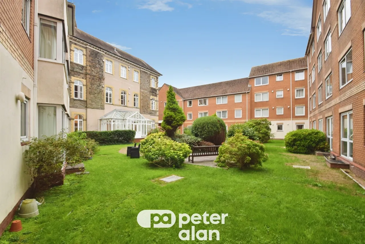 1 bed flat for sale, St. Helens Road, Swansea, SA1