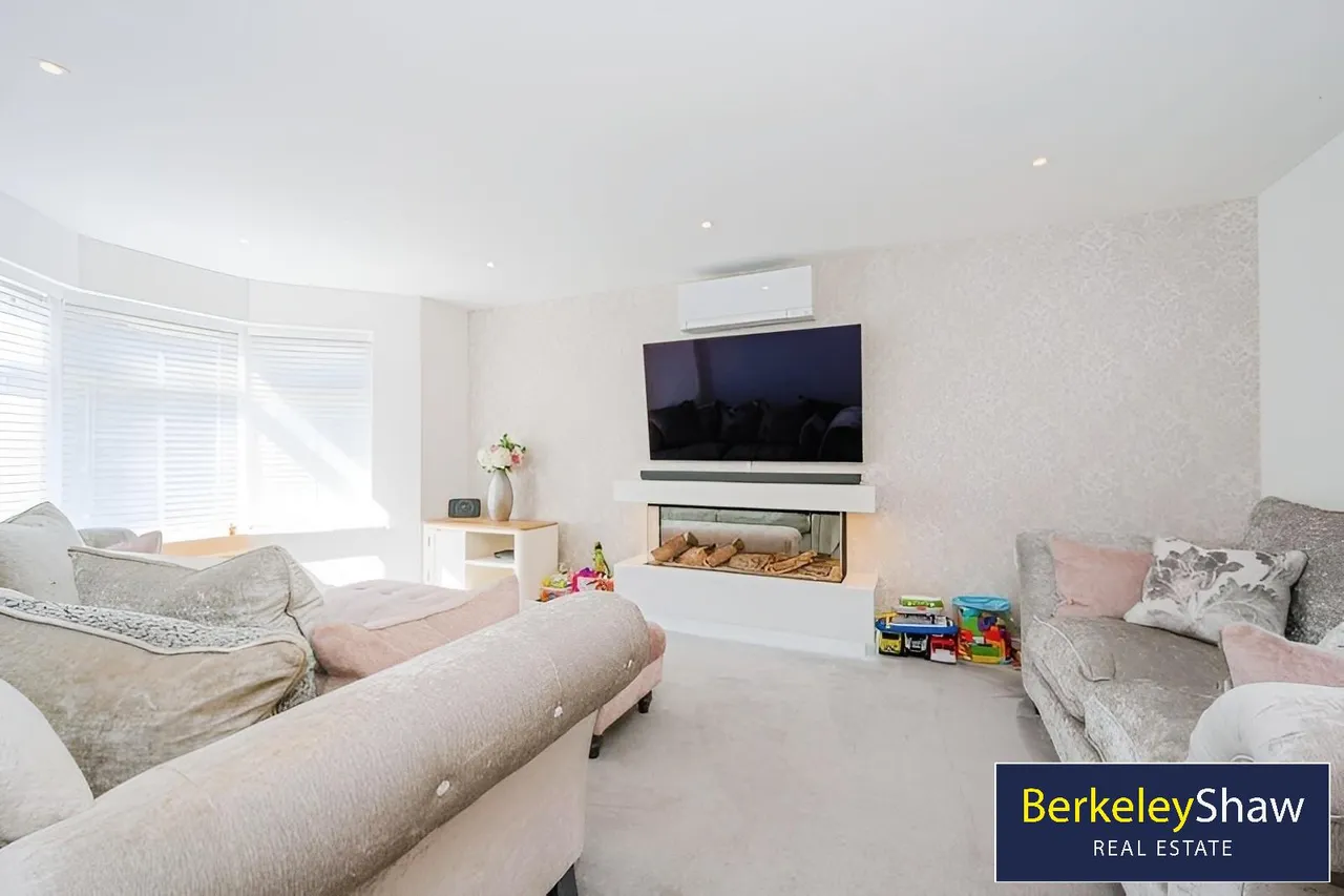 Stoneleigh Park, Thornton, L23, photo 4