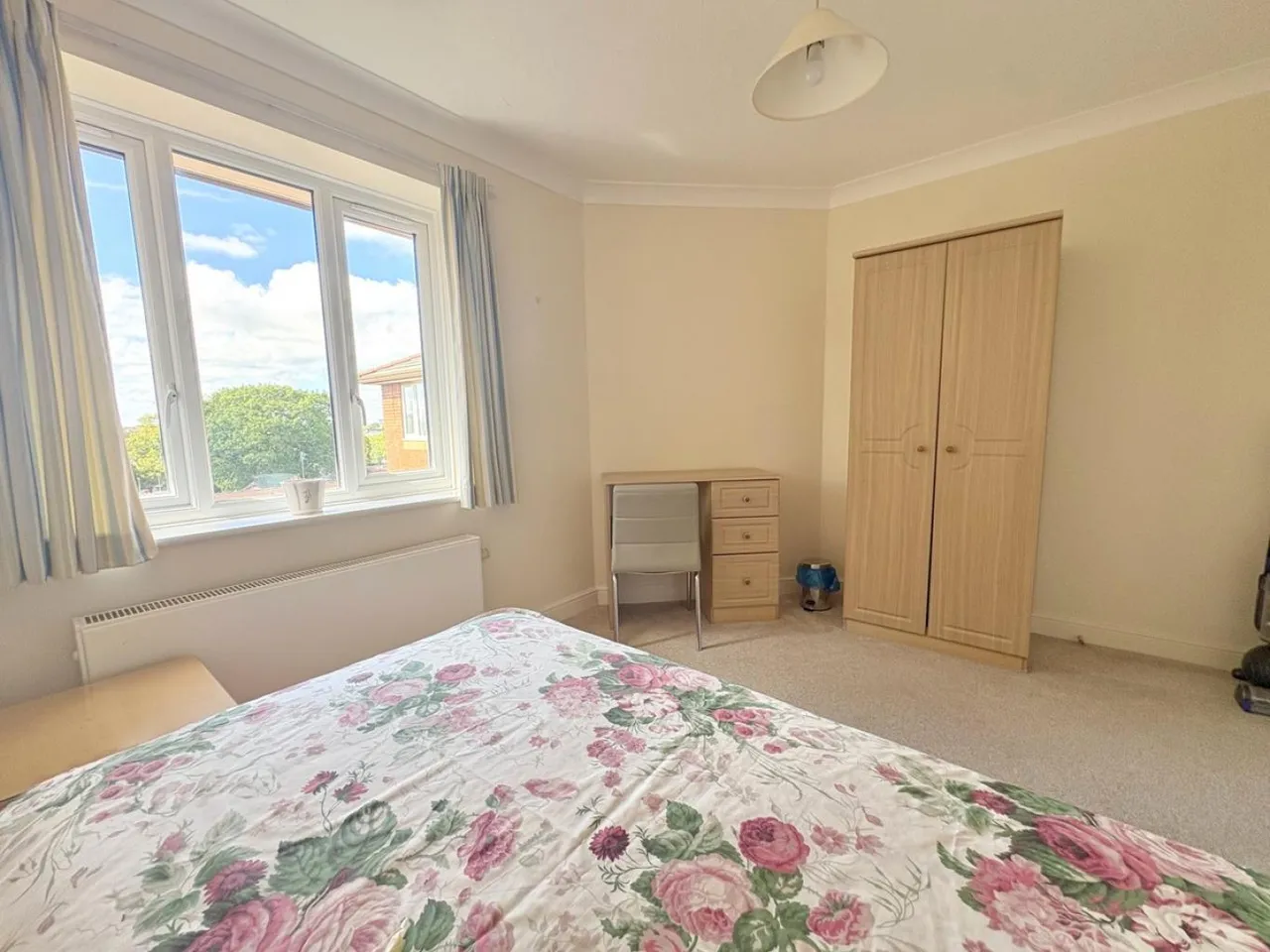 Melton Court, BH13, photo 12