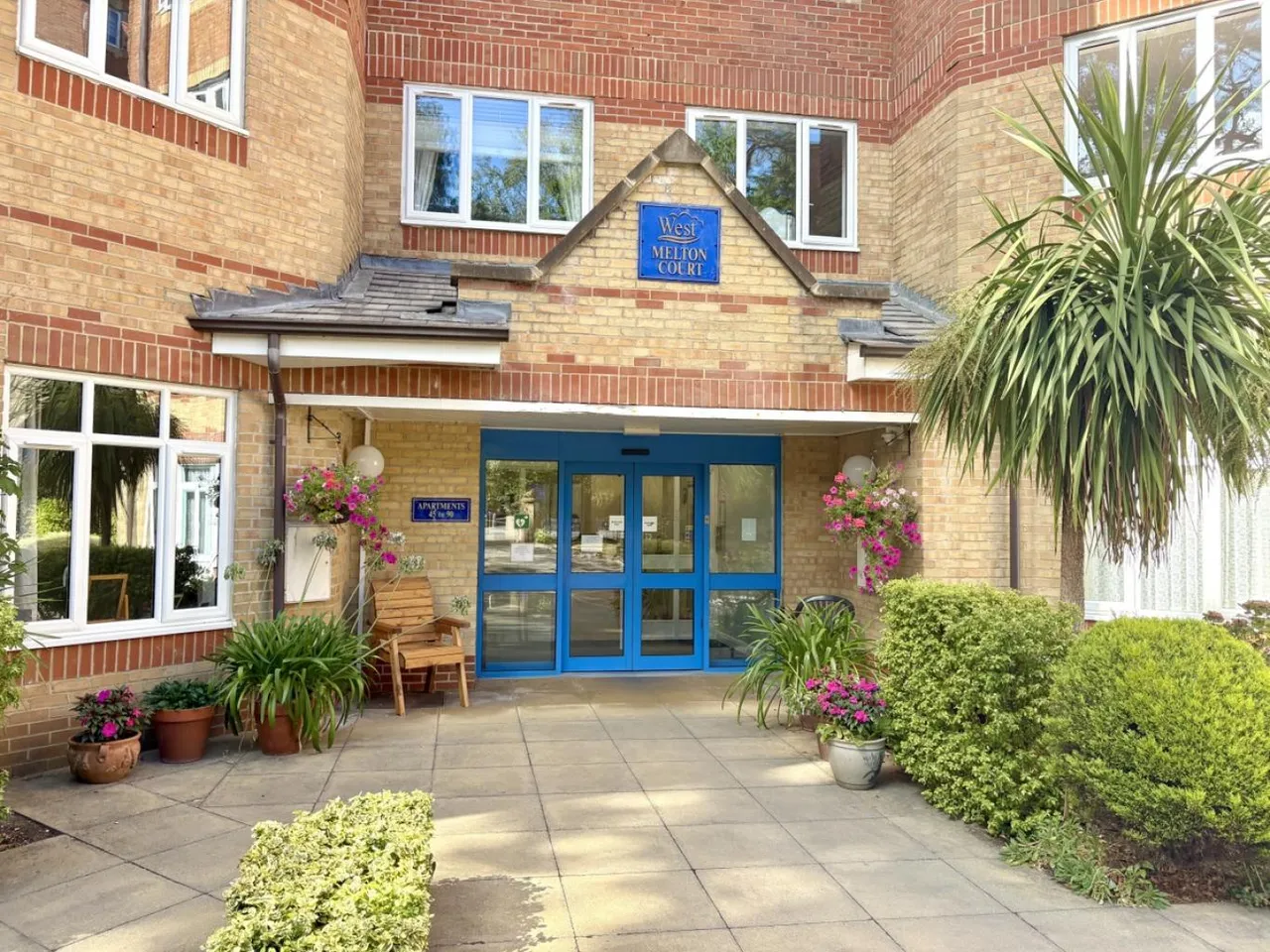Melton Court, BH13, photo 19