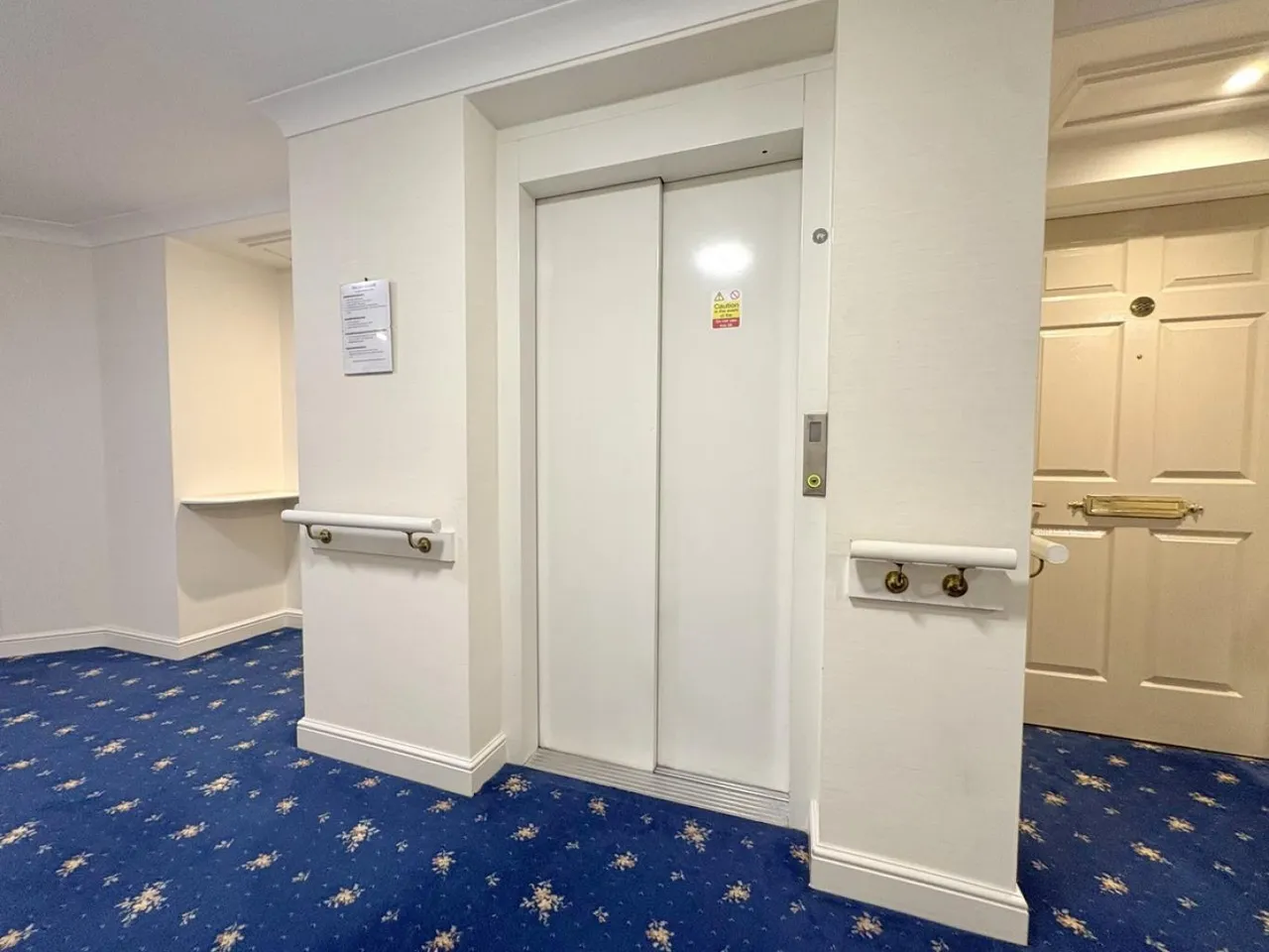 Melton Court, BH13, photo 17