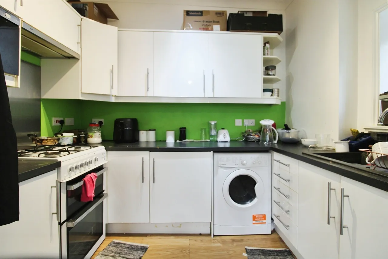 Beresford Road, Cardiff, CF24, photo 2